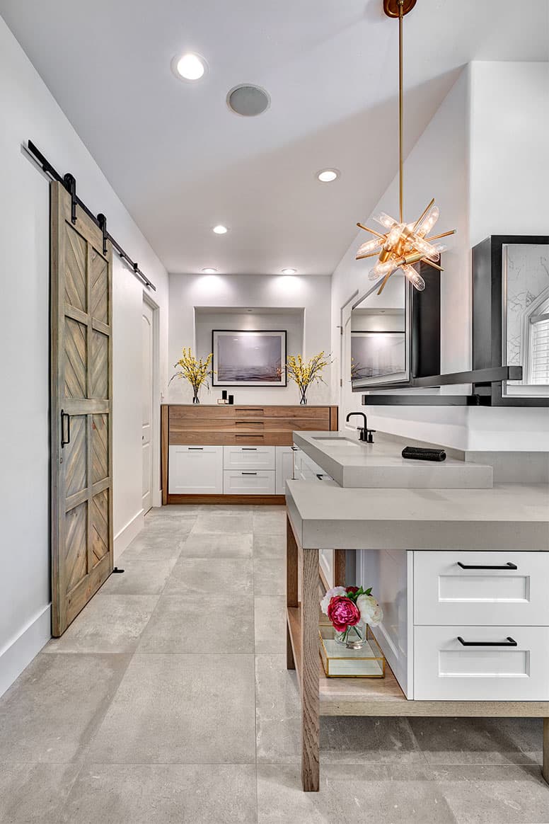 Contemporary His Hers Bathroom